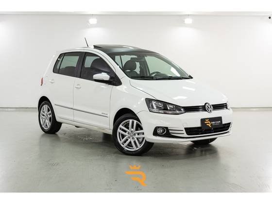 VOLKSWAGEN FOX 1.6 MSI HIGHLINE 16V FLEX 4P AUTOMATIZADO VOLKSWAGEN FOX 1.6 MSI HIGHLINE 16V FLEX 4P AUTOMATIZADO